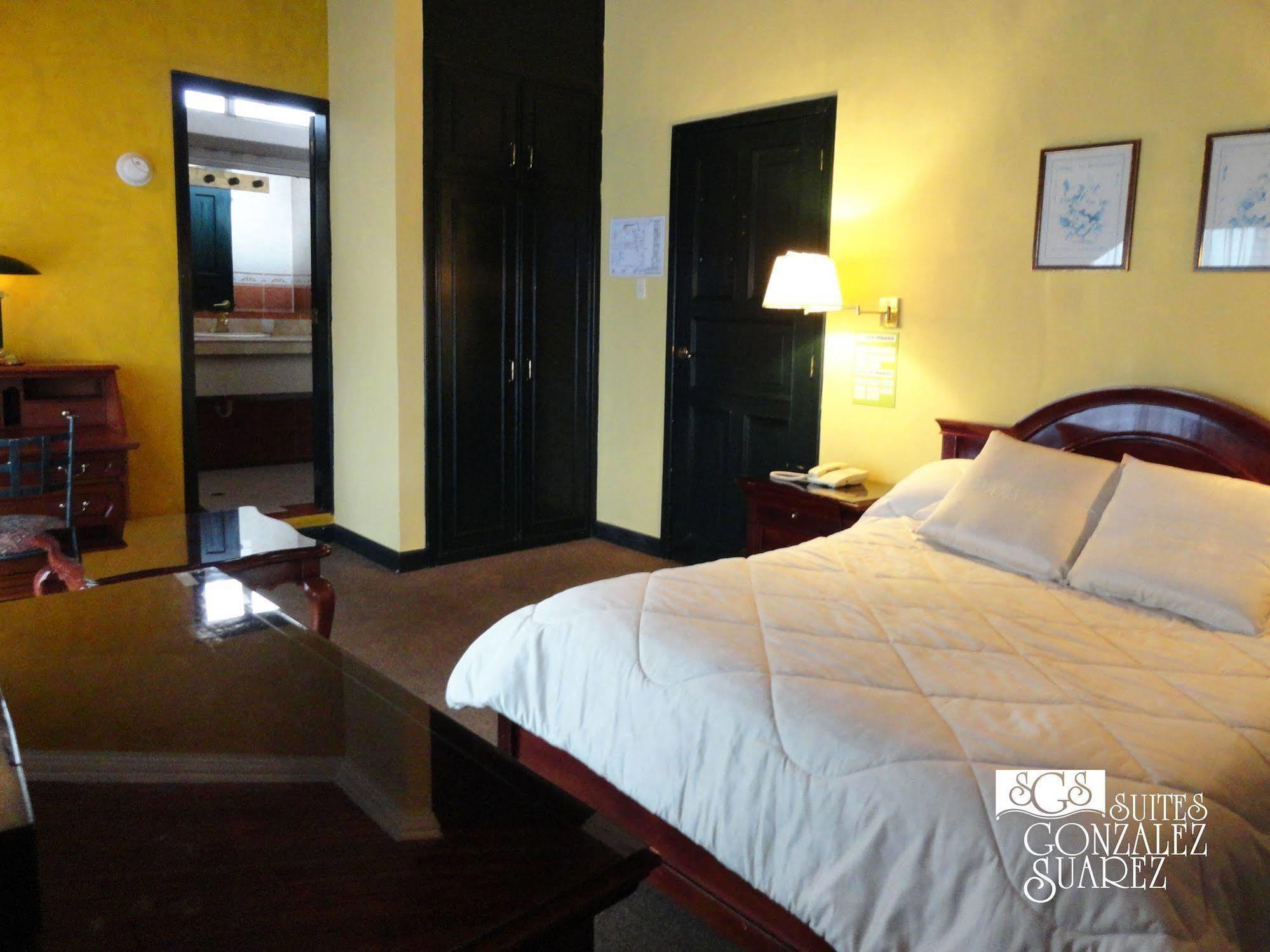 Hotel Suites Gonzalez Suarez Quito Exterior foto