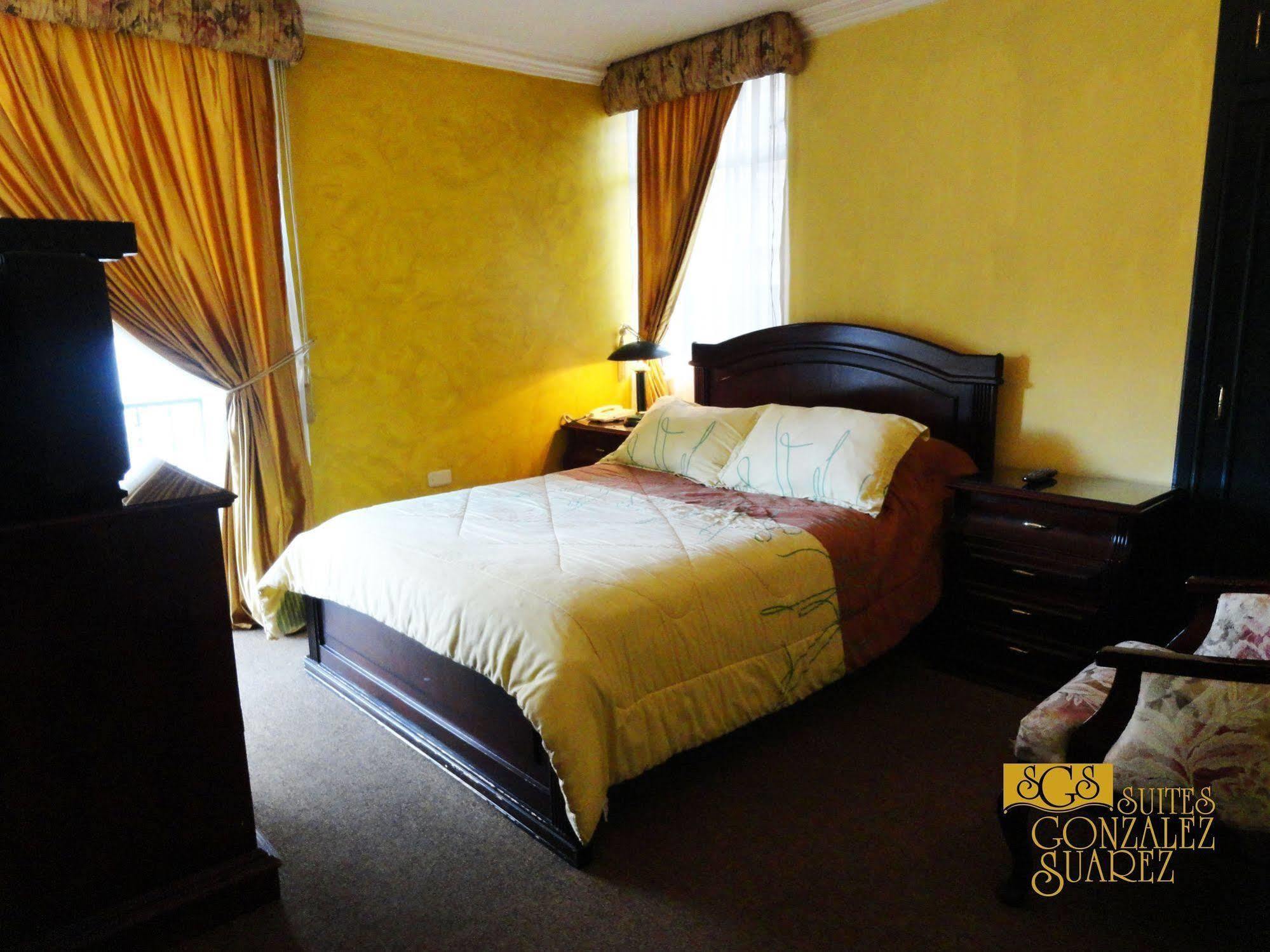 Hotel Suites Gonzalez Suarez Quito Exterior foto